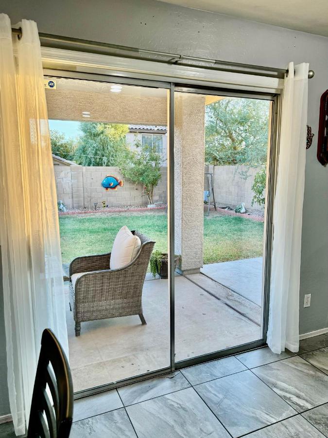 Cozy Private Room With Shared Bathroom Inside A House Phoenix Exterior photo